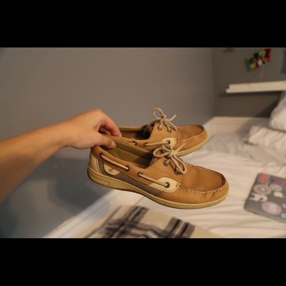 Sperry Boat Shoes size 9